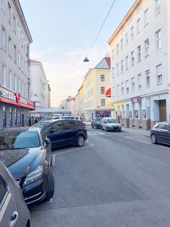 Apartamento "Be My Guest" Near Metro Station! Viena Exterior foto