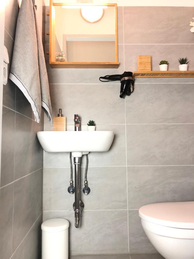 Apartamento "Be My Guest" Near Metro Station! Viena Exterior foto