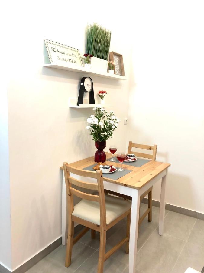 Apartamento "Be My Guest" Near Metro Station! Viena Exterior foto