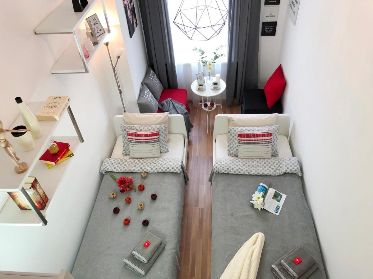 Apartamento "Be My Guest" Near Metro Station! Viena Exterior foto